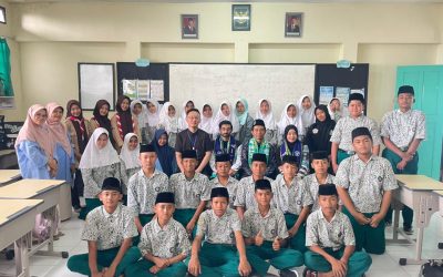 MTs Almaarif 01 Singosari Sambut Tamu dari 20 Negara dalam I-YES 2025 untuk Menguatkan Program Multilingual dan Persaudaraan Lintas Budaya